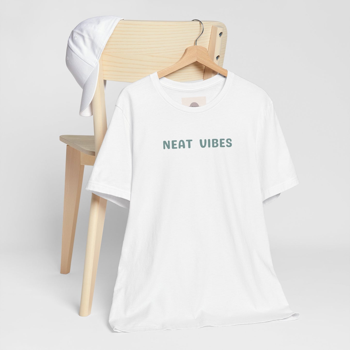 Neat Vibes Unisex Tee - for super neat, OCD, extra clean, slow at leaving home and getting into bed, color coordinating or super organized personality - Unisex Jersey Casual Summer Shirt | Gift for Friends, Unique Birthday Present, Relaxed Fit, Daily Wear